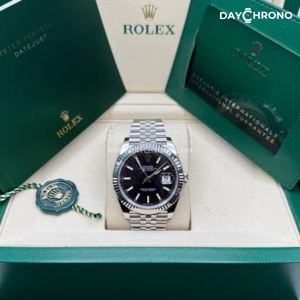 Rolex Datejust 41 Black Dial Jubilee Full Set