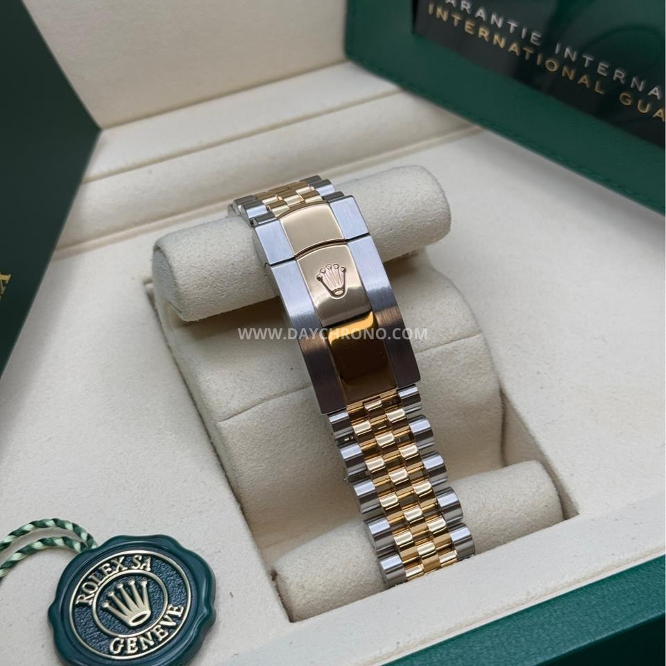 Rolex Datejust 41 Two Tone Gold Jubilee Full Set